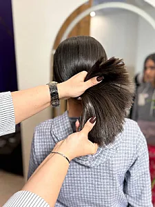 آکادمی پارسه (خدمات و آموزش کراتینه و محصولات احیا و صافی)