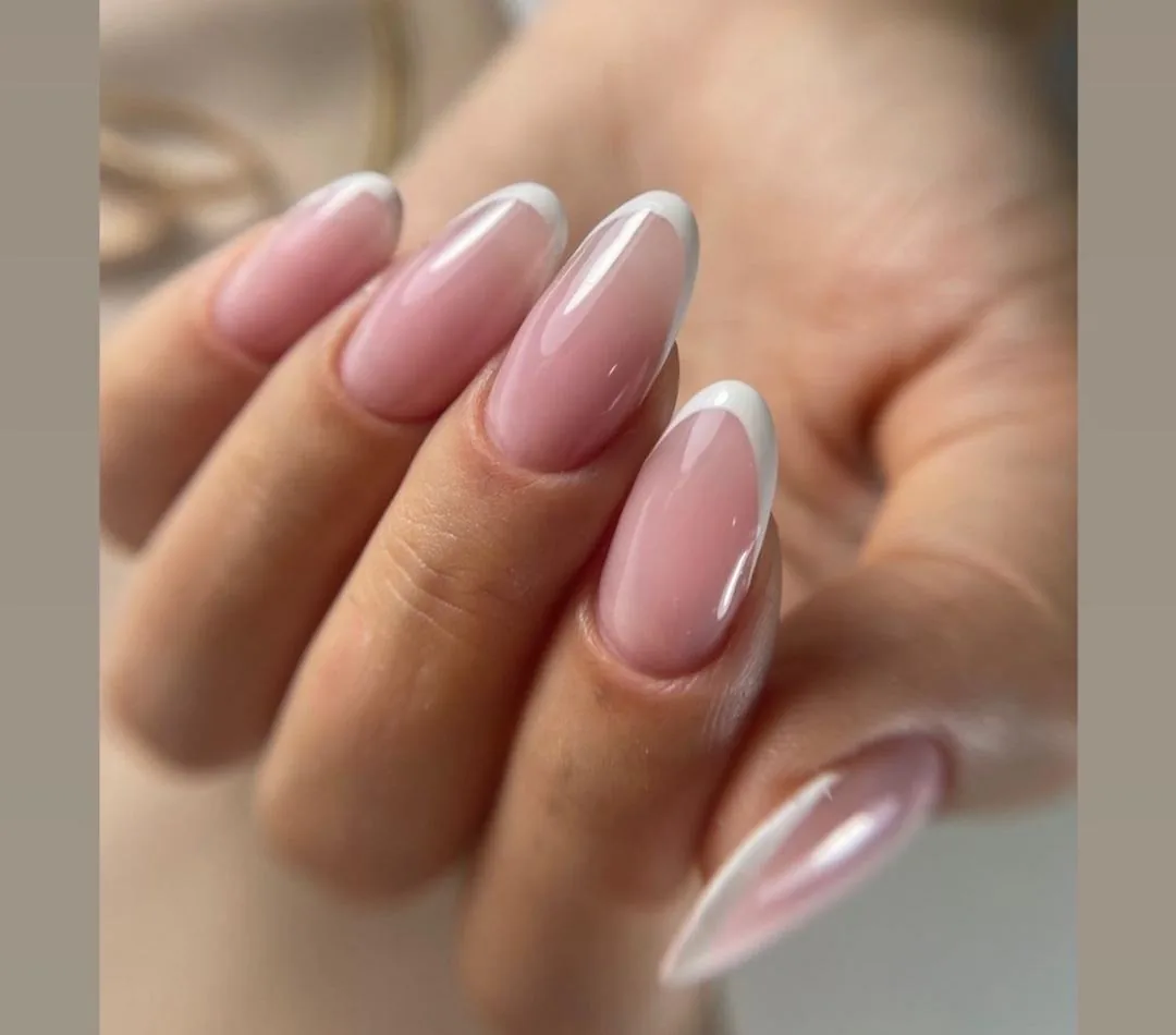 سالن تخصصی خدمات ناخن و مژه ی دیبا - تصویر 2