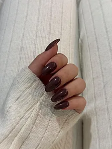 مرکز کاشت ناخن و خدمات ناخن فاطمه