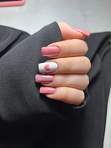 خدمات ناخن بنفشه