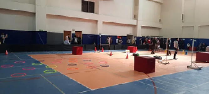 مجموعه ورزشی آزادگان