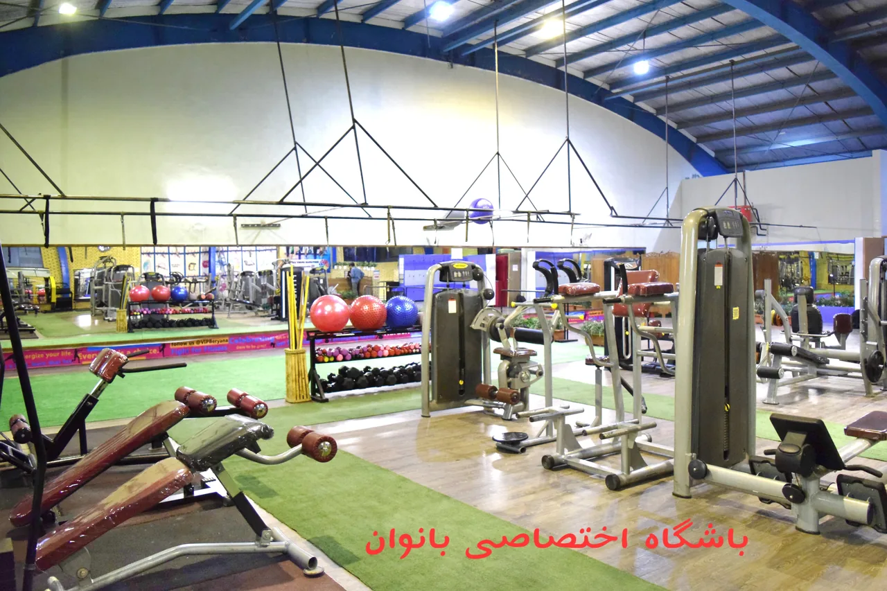 مجموعه ورزشی بریانک - تصویر 3