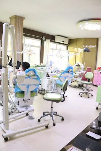 مطب دندانپزشکی دکتر غلامرضا قلیزاده