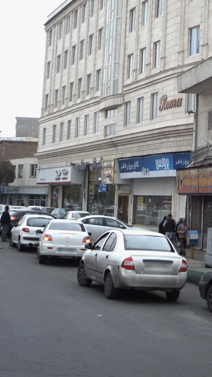 باشگاه بدنسازی برف