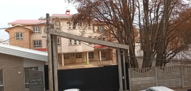 مدرسه پسرانه اول متوسطه رقیه حجتی