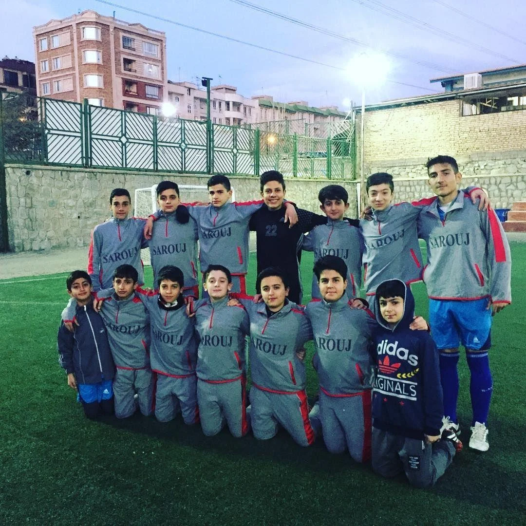 آکادمی ورزشی سورنا