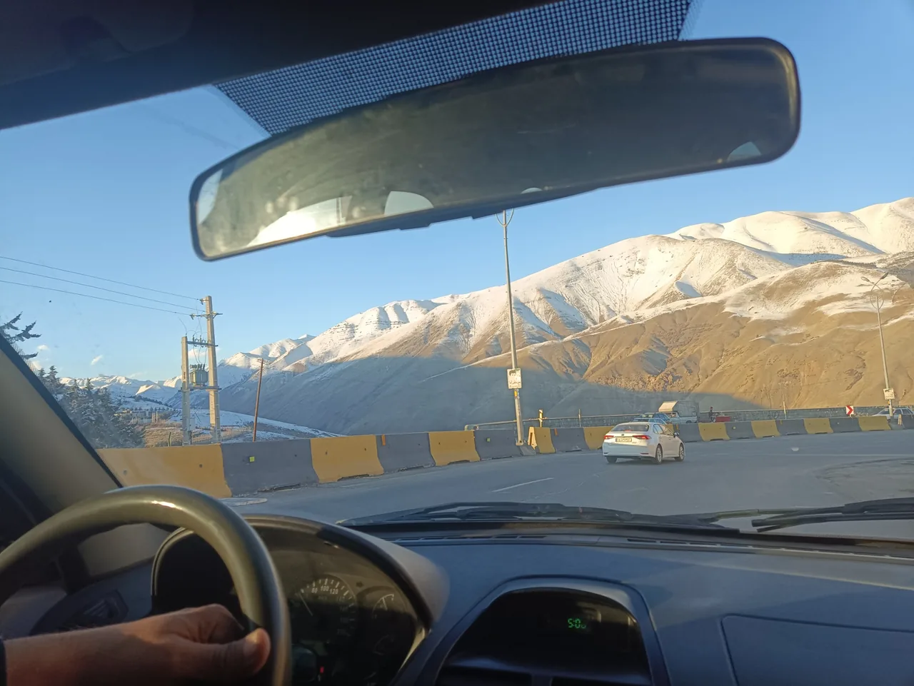 آموزش رانندگی خصوصی و تضمینی محمدی - تصویر 4