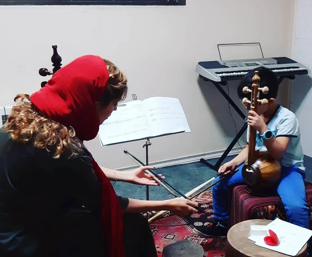 آموزشگاه موسیقی رستاک