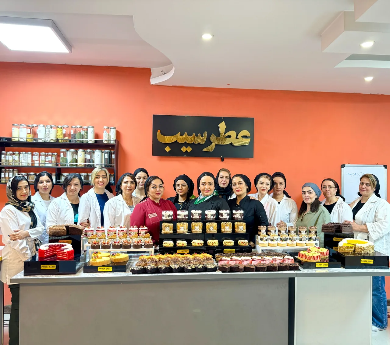 آموزشگاه آشپزی و شیرینی پزی عطر سیب - تصویر 2