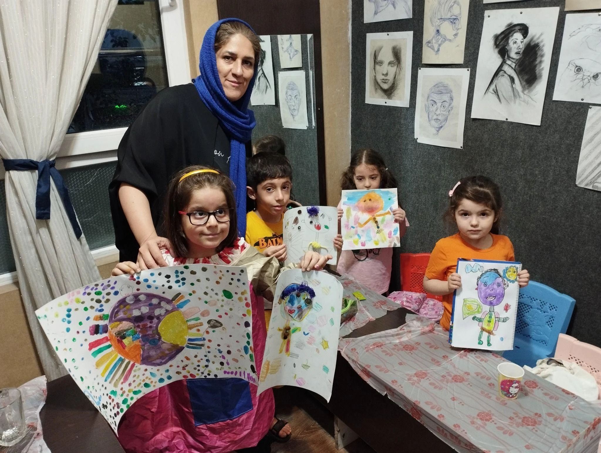 آموزشگاه موسیقی مضراب و نقاشی