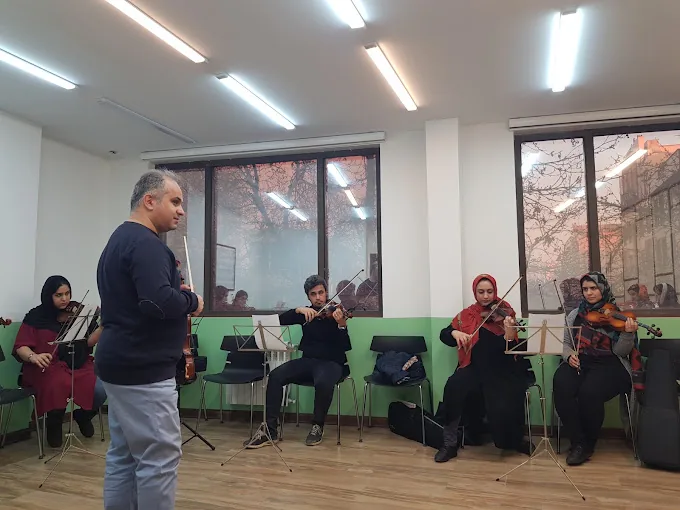 آموزشگاه موسیقی آهنگ بهرنگ - تصویر 2