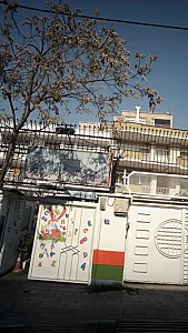 آموزشگاه آزاد دخترانه زبان بانی تاک