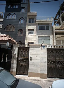 آموزشگاه آرایش چکامه