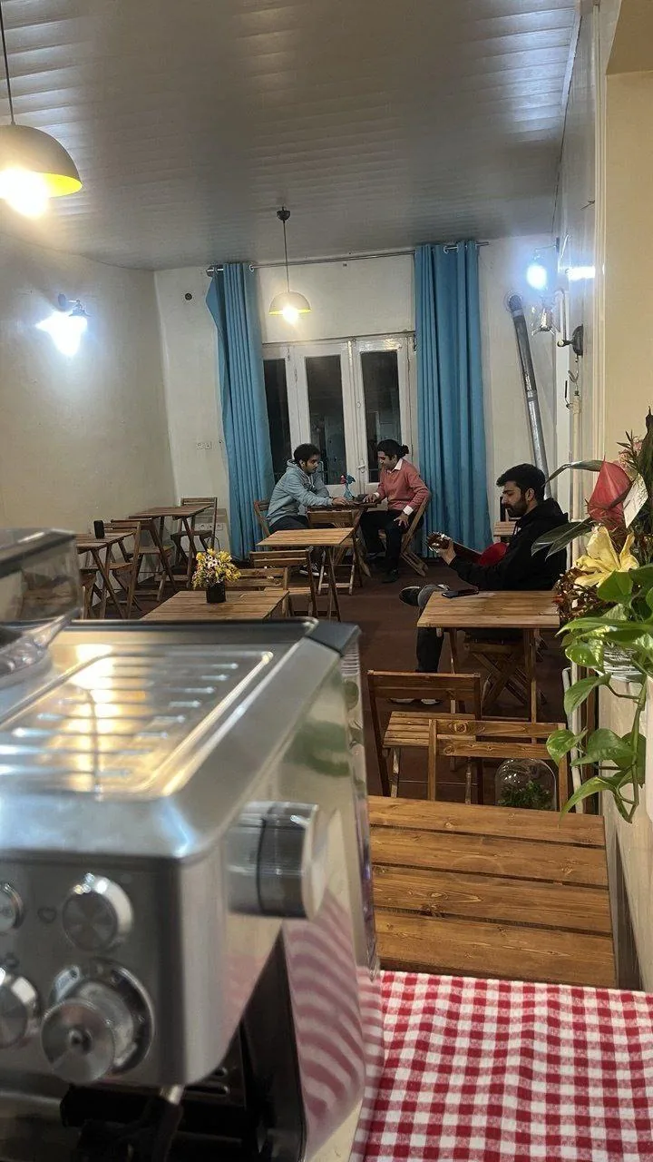 آموزشگاه موسیقی خانه فرامرز - تصویر 2