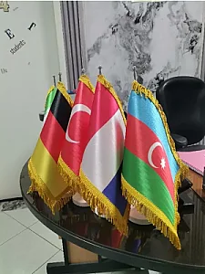 آموزشگاه زبان آقای زبان