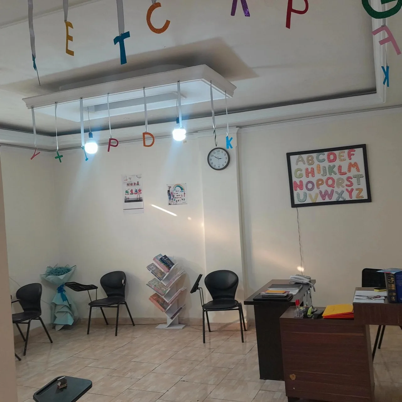 آموزشگاه زبان آتیه سخن