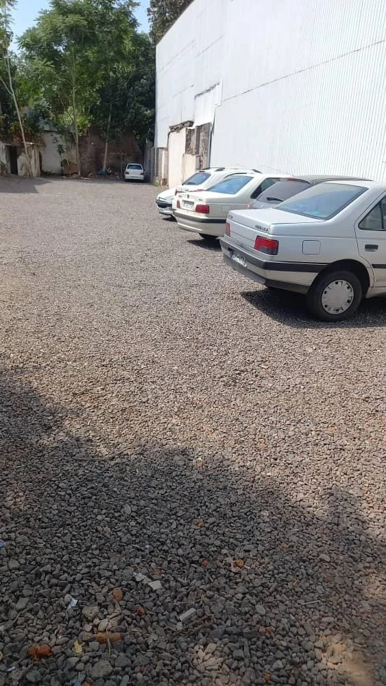 پارکینگ بازار بزرگ