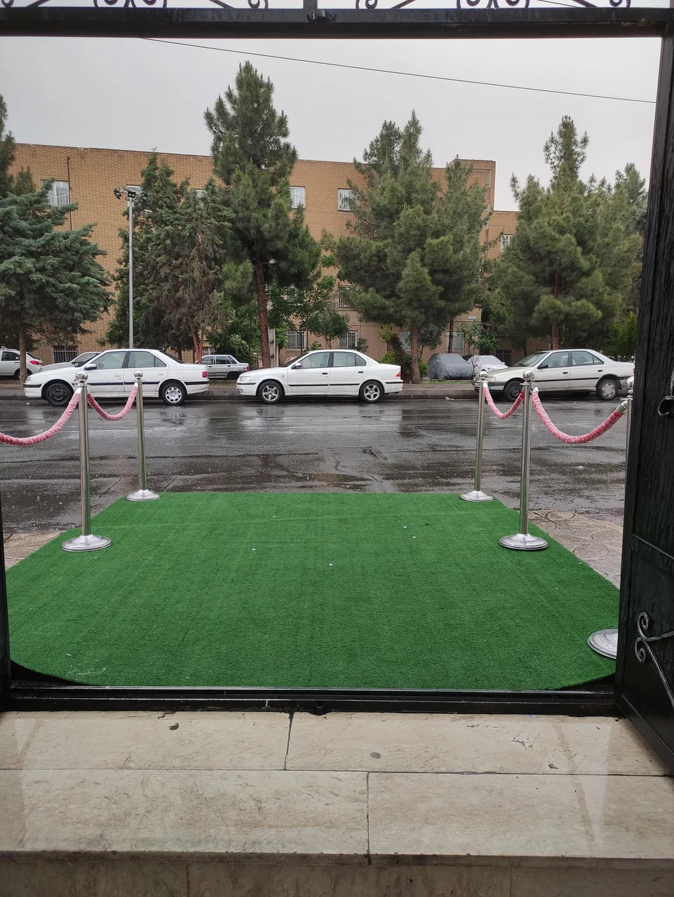 آموزشگاه زبان راگا (شعبه دخترانه و پسرانه)