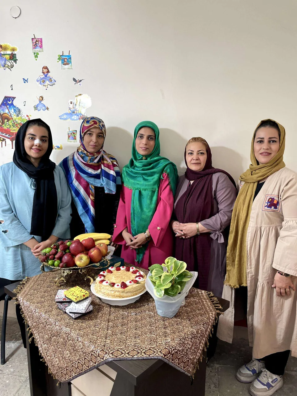آموزشگاه آزاد زبان دخترانه گفتگوی ملل - تصویر 4