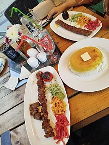 رستوران ایرانی دیل واستنا