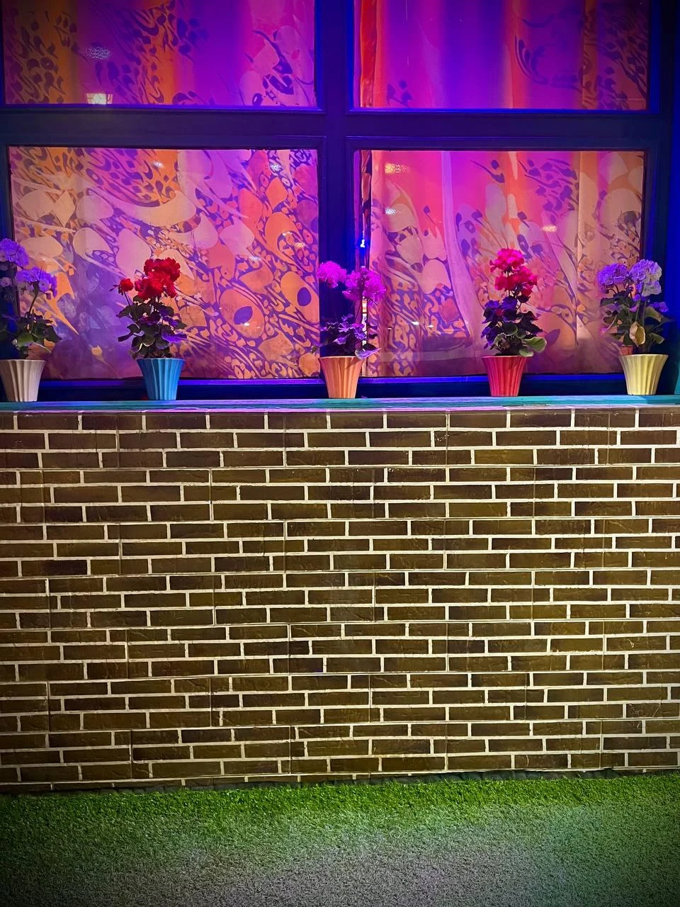 رستوران نازبداشته