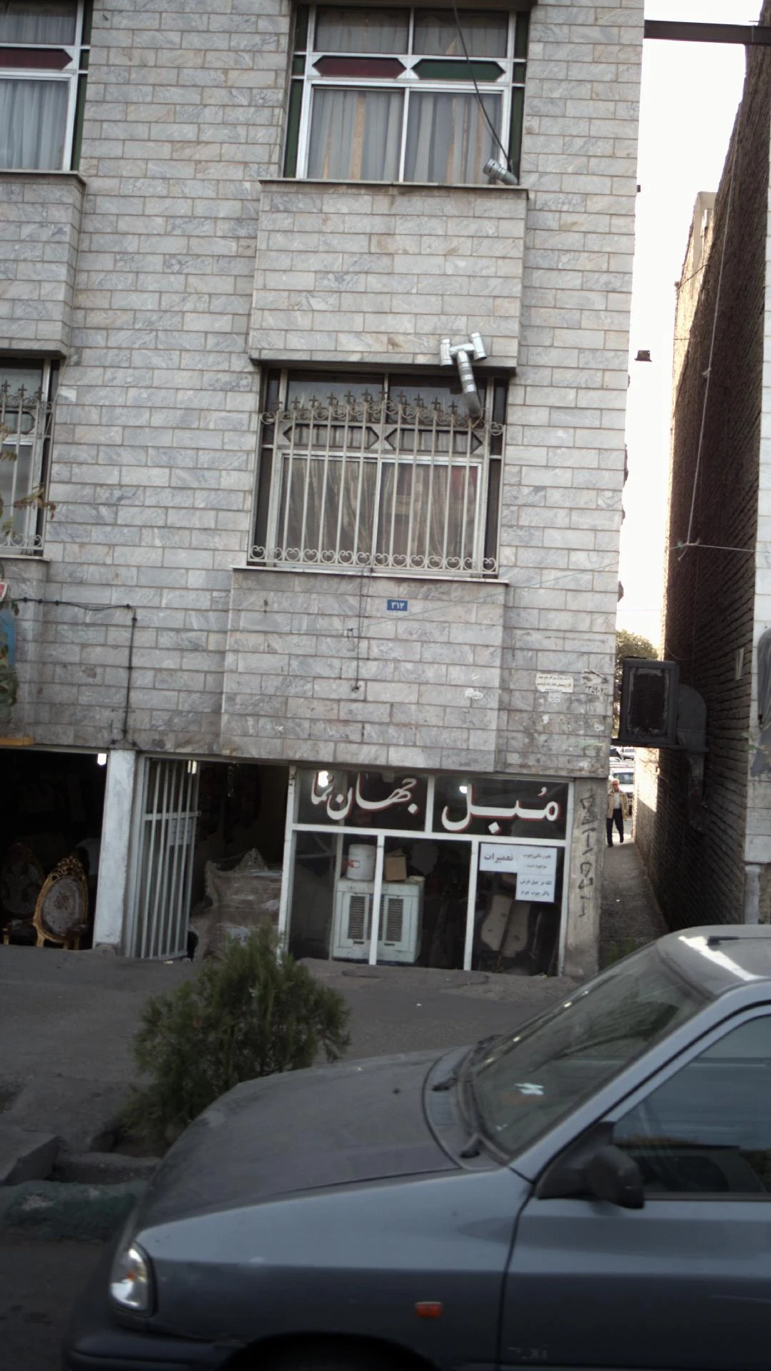 کارگاه شرکت سازه گستران بروج