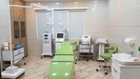 کلینیک پوست و مو جوانه