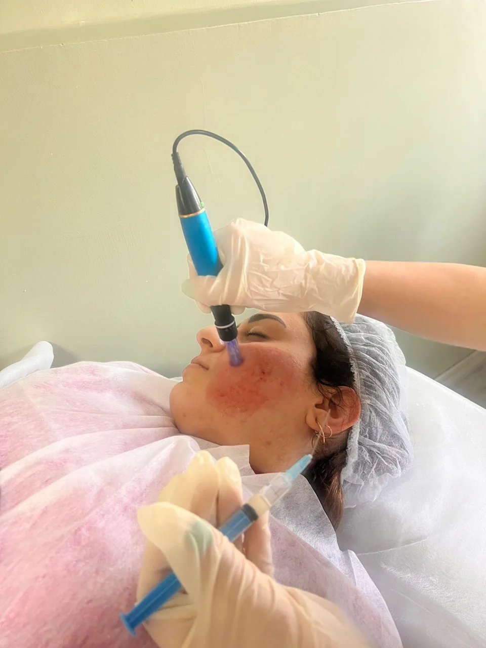 مرکز پوست مو زیبایی گانلی