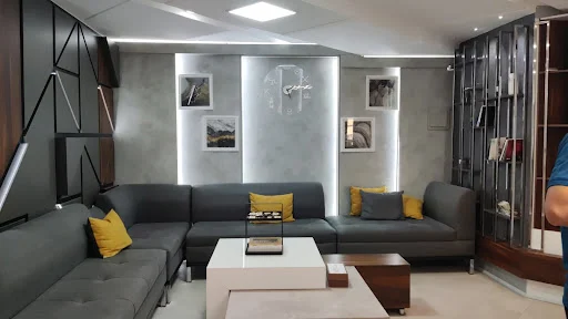 مرکز تخصصی ایمپلنت و جراحی لثه دکتر سید امین موسوی