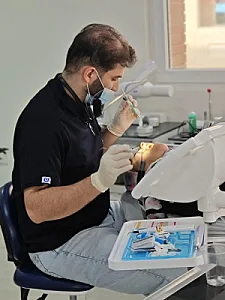 دندانپزشکی دیجیتال دکتر آرش کوهفر