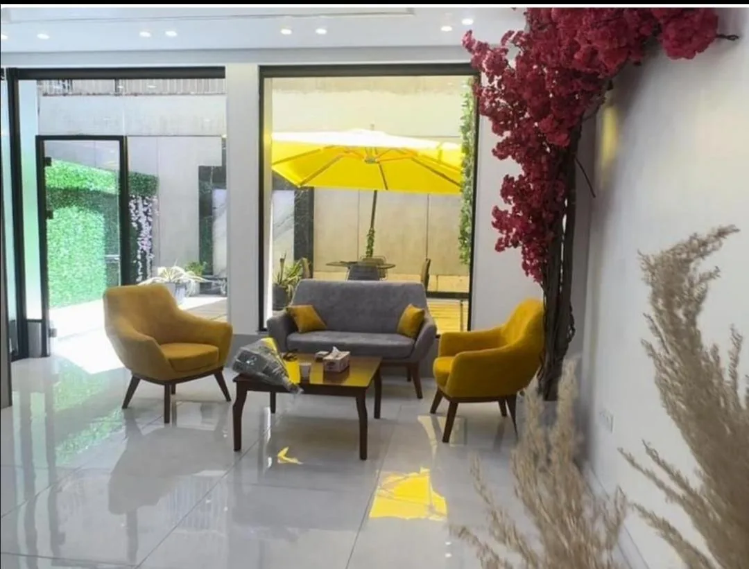 کلینیک زیبایی رویال مارینا