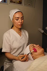 کلینیک فیشیال و زیبایی سپیده جوادی