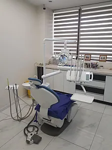 کلینیک دندانپزشکی روژمان