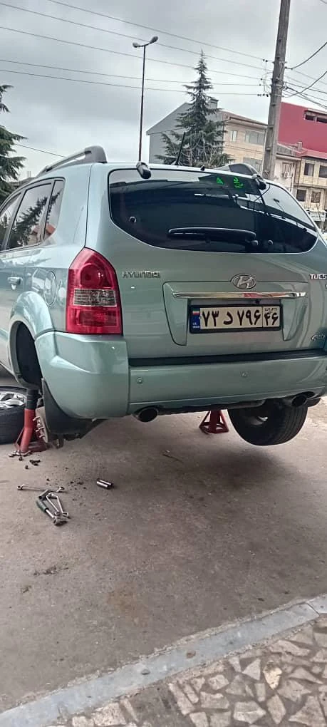 جلوبندی و کمک فنرسازی اکبر