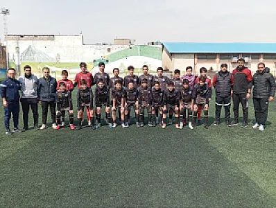 باشگاه و آکادمی فوتبال الوندپارس