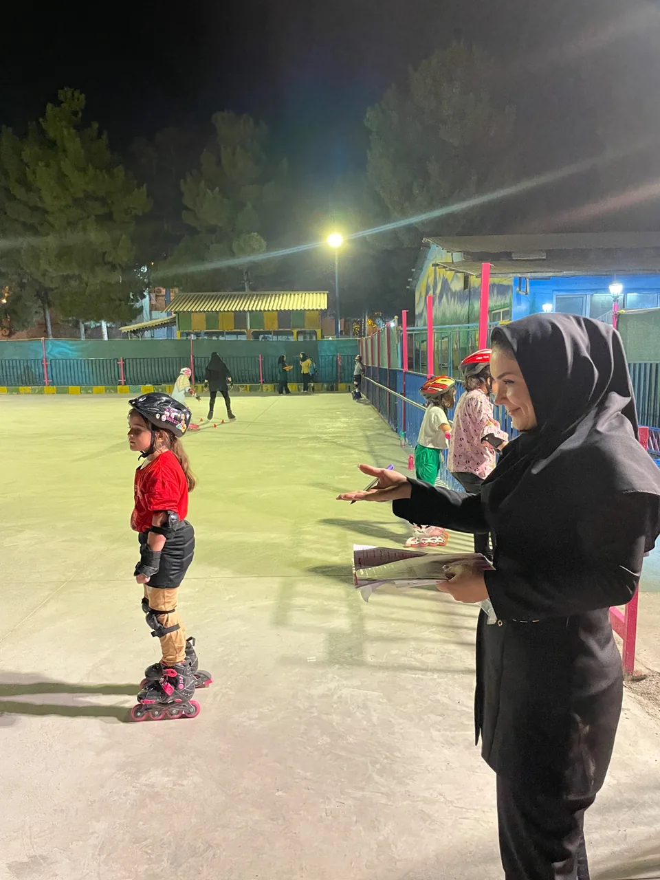 آکادمی اسکیت آویسا