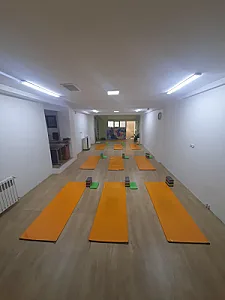 باشگاه یوگاه بارش خرد