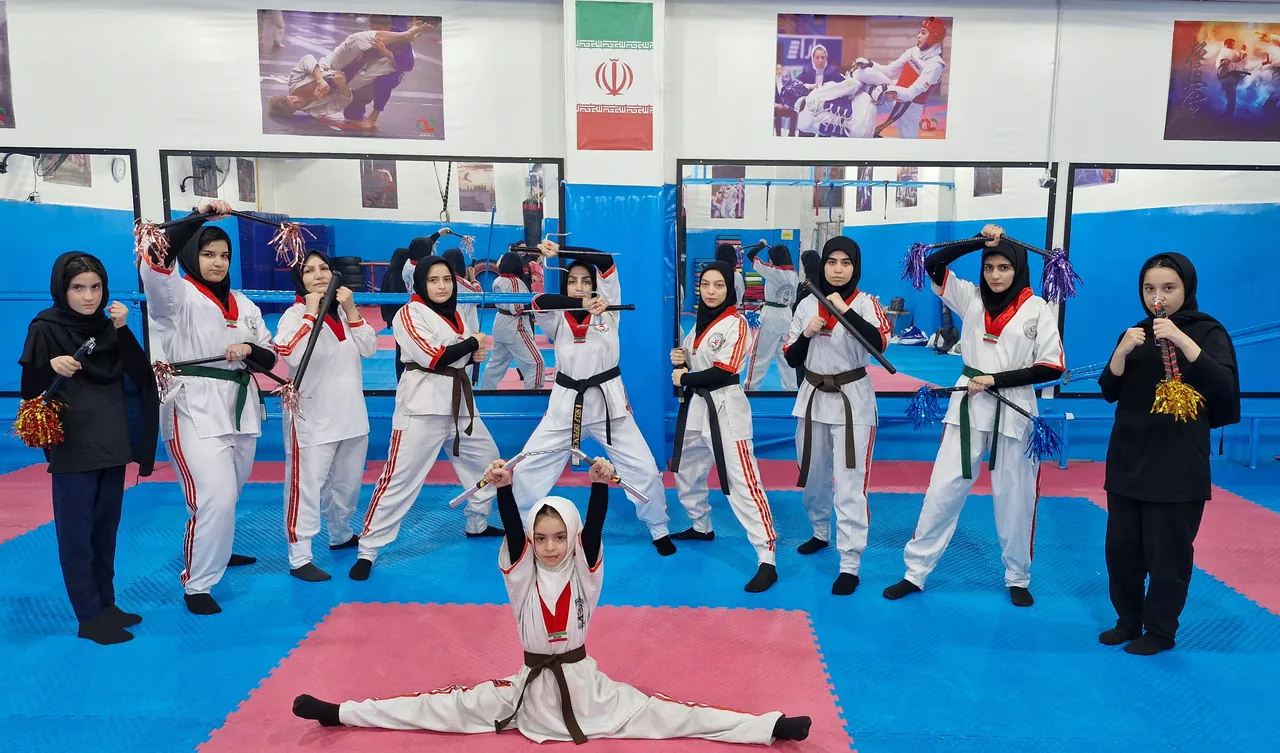آموزش دفاع شخصی استاد قربانیان - تصویر 4