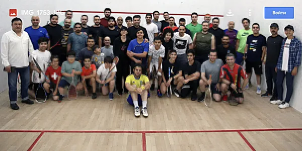 باشگاه اسکواش و پدل برج میلاد