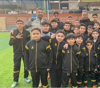 آکادمی فوتبال آرش برهانی