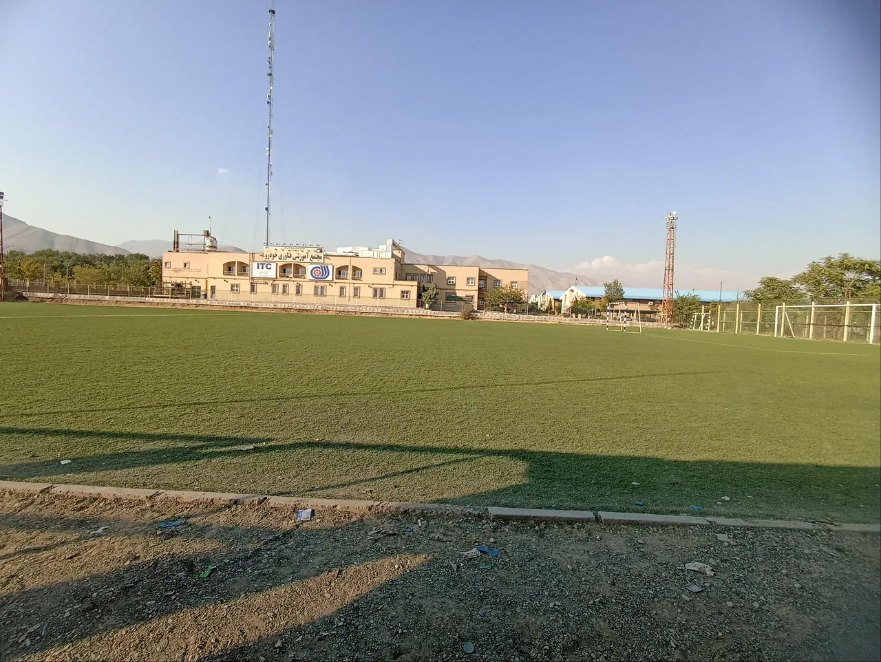 ورزشگاه گیاهشناسی - تصویر 2
