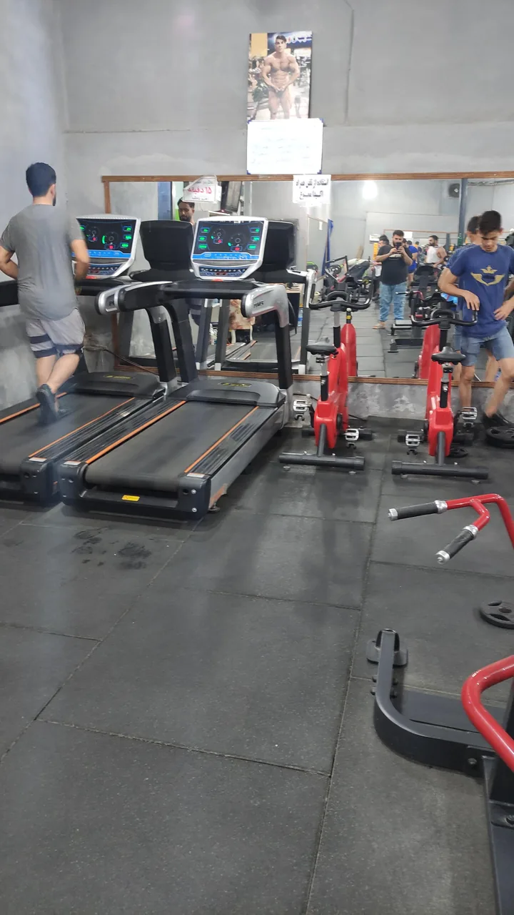 باشگاه بدنسازی فتحی