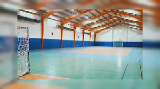 سالن فوتسال جیم رنتال