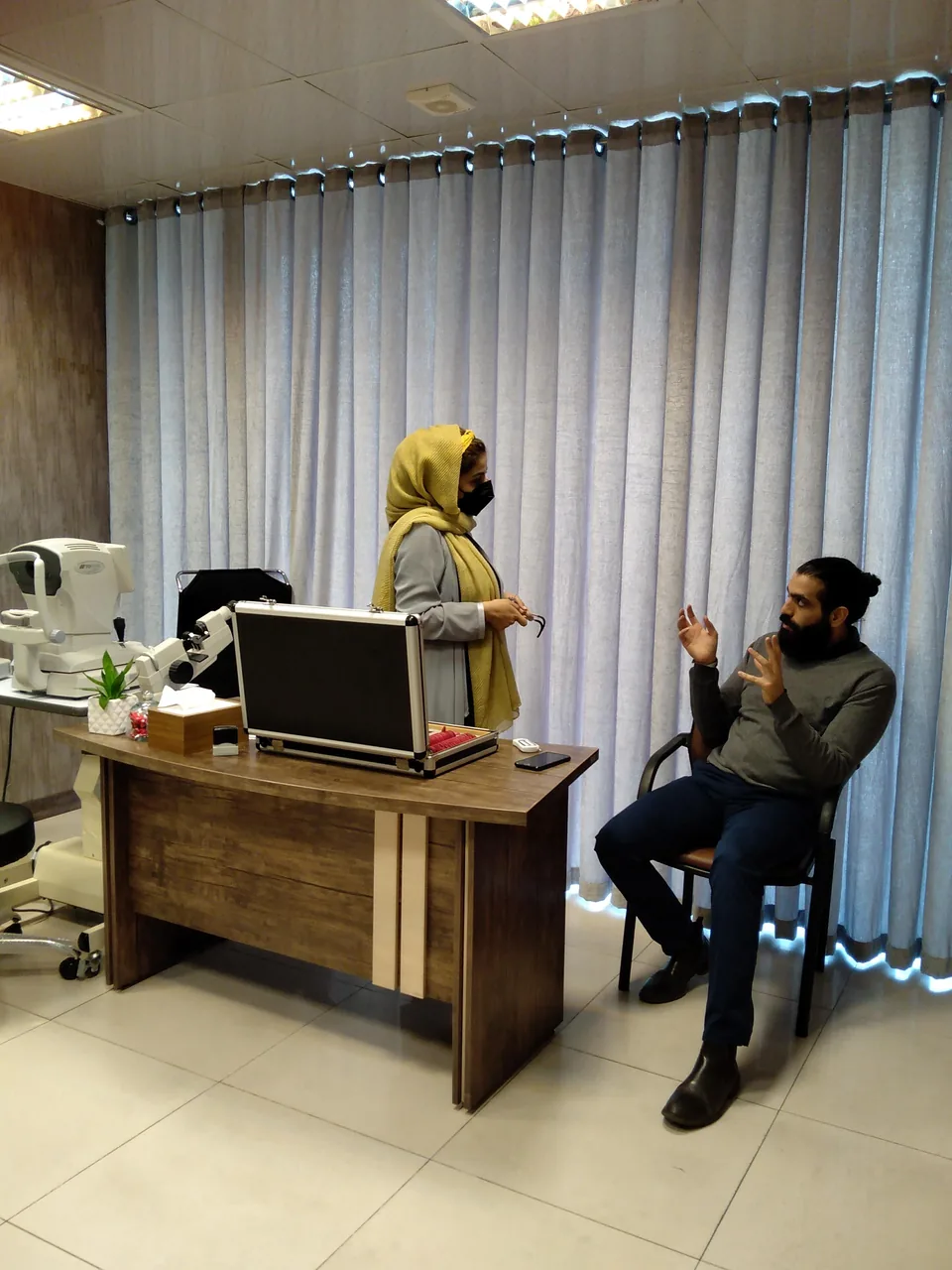 مرکز بینایی سنجی و عینک متا اپتیک