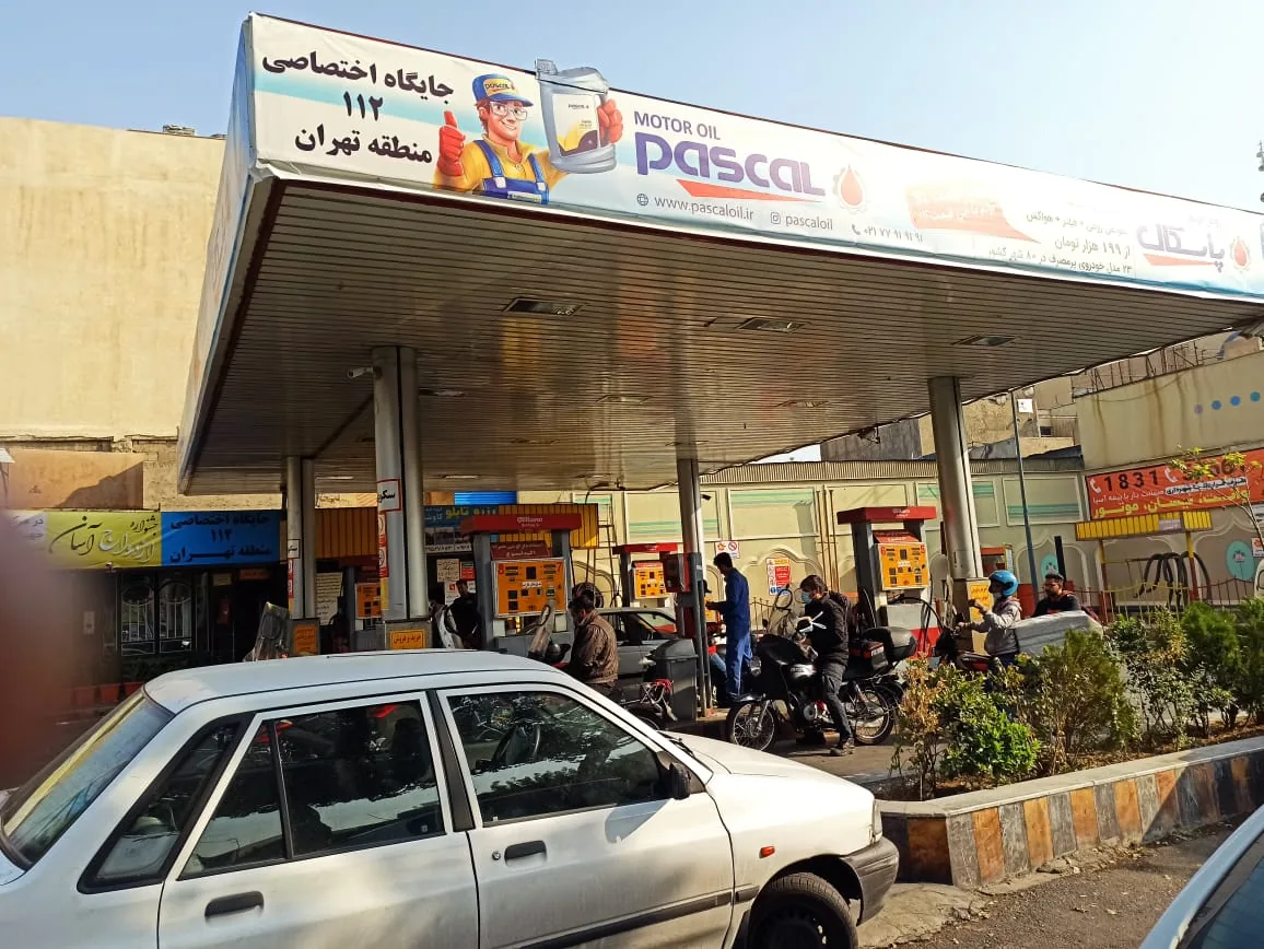 پمپ بنزین شرکتی شماره ۱۱۲ - تصویر 2