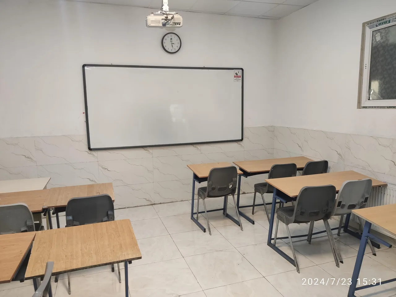 دبیرستان دخترانه غیر دولتی مهرآیین