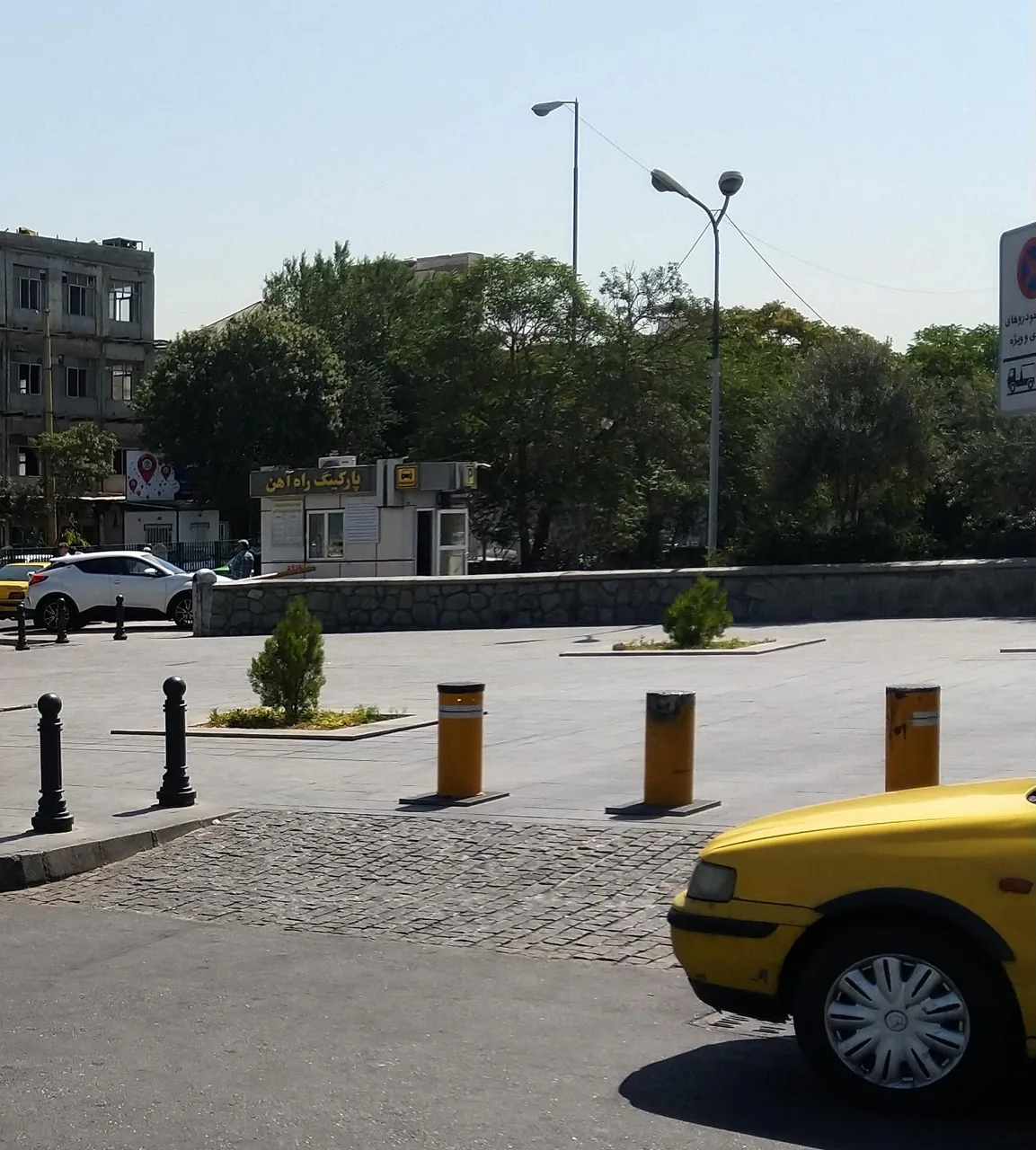 پارکینگ شبانه روزی راه آهن - تصویر 2