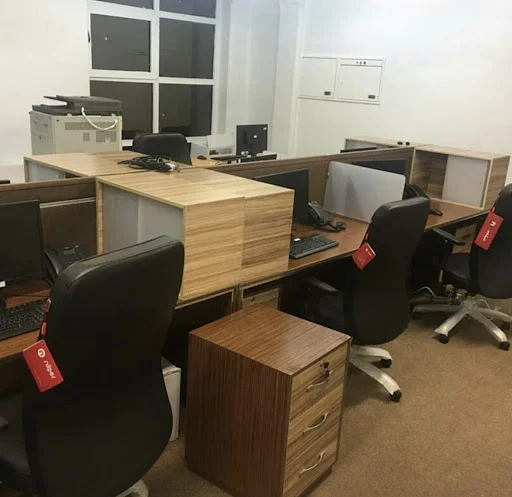 مبلمان اداری لوکس