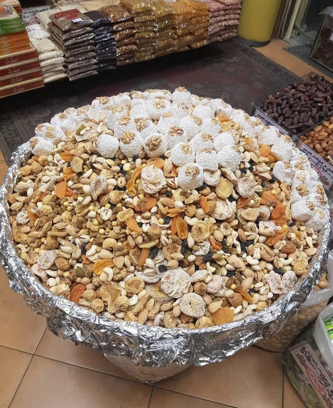 خشکبار کیهان - تصویر 3