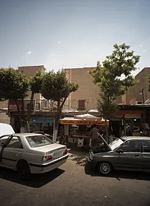 حبوبات و خشکبار هگمتانه